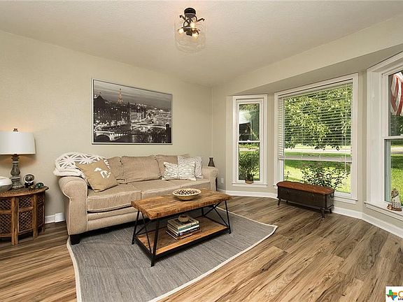 4th image of 2646 Marlandwood Cir