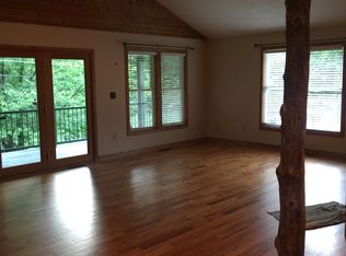 356 Caboose Ln, Pembroke, VA 24136