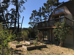 823 Lewis Rd, Royal Oaks, CA 95076