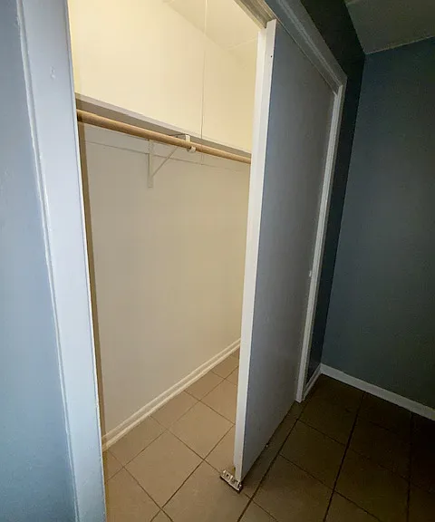 5636 S Kedzie Ave #3 — Photo 9