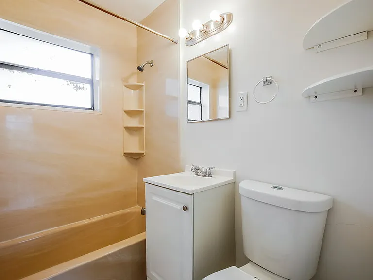 2797 NE 12th Ave — Photo 14