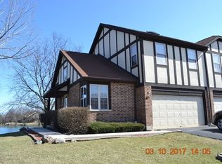 6 Willow Bridge Way #6, Bloomingdale, IL 60108