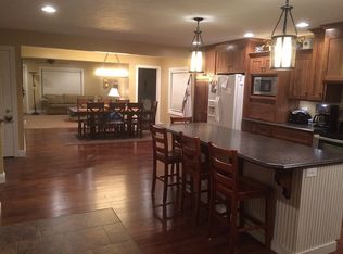 1075 E, Akron, IN 46910