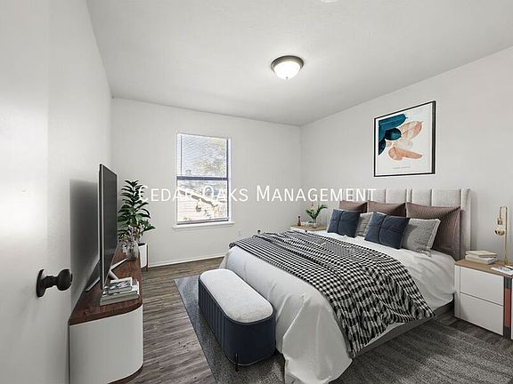 5th image of 1931 W Deane St #F
