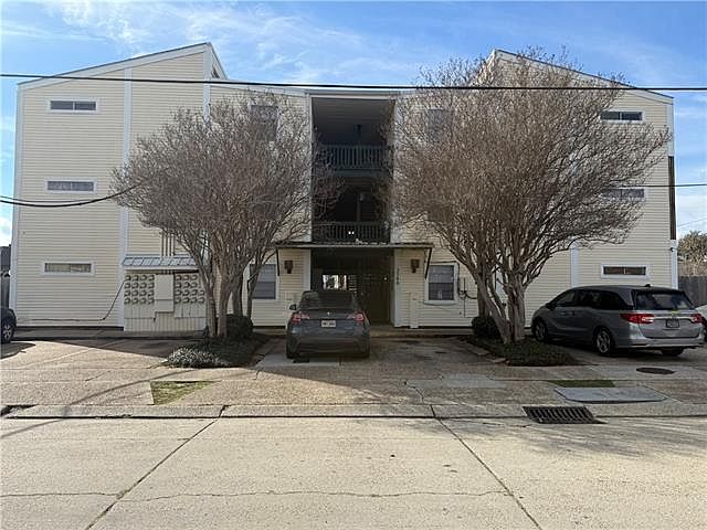 1st image of 2300 Pasadena Ave APT 106