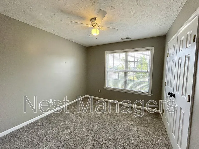 2567 Cameron Woods Ln — Photo 4