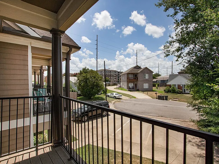 917 Homewood Dr #1 — Photo 24