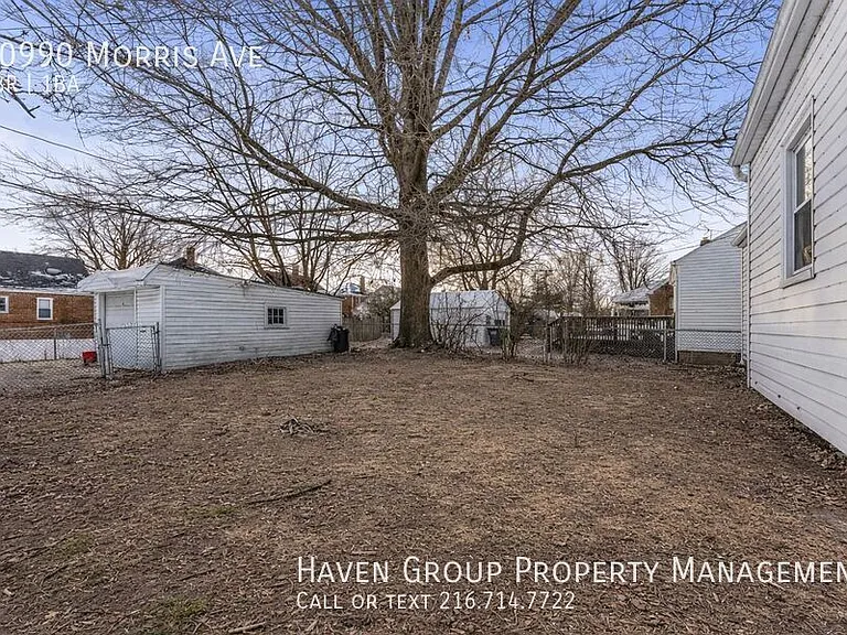 20990 Morris Ave — Photo 25