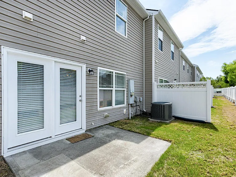 711-60 Keystone Park Dr — Photo 33