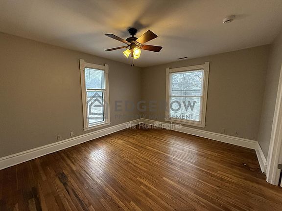 3rd image of 725 Prospect Ave SE #2