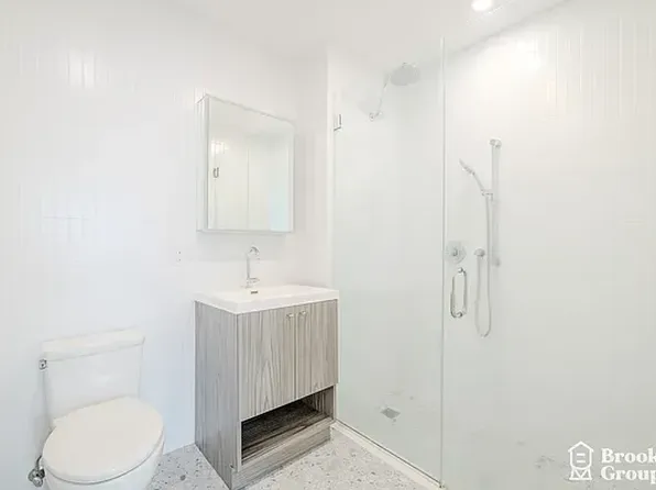 101-19 Rockaway Beach Avenue image 12 of 37