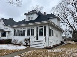 308 Jackson St, Fort Atkinson, WI 53538