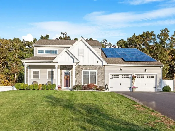 50 Brady Ct, Uxbridge, MA 01569
