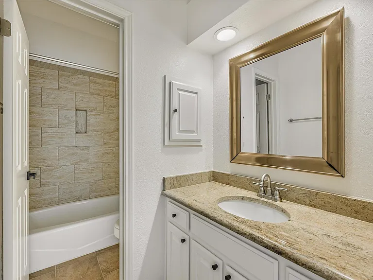 5506 Merrywing Cir — Photo 33