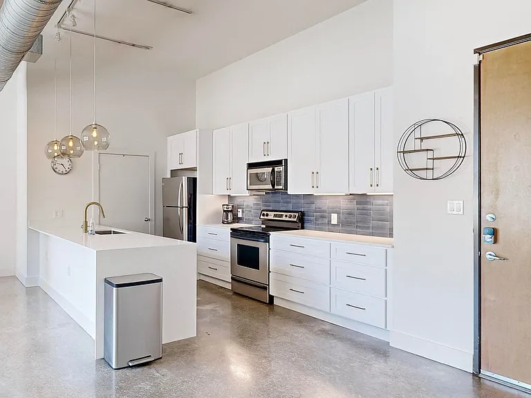 2502 Live Oak St #217 — Photo 10