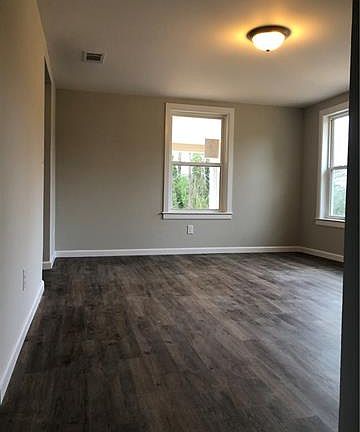 2nd image of 2022 Bristol Creek Ave