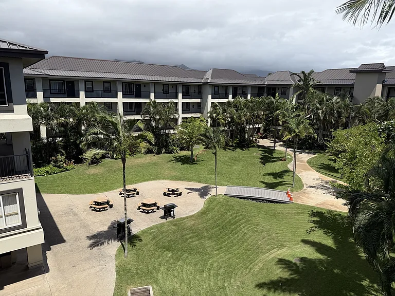 The Waterfront Apartments at Kahului — Photo 6