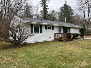 3884 Five Mile Rd, Traverse City, MI 49686