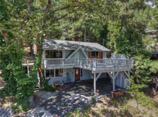 2450 Spring Oak Dr, Running Springs, CA 92382