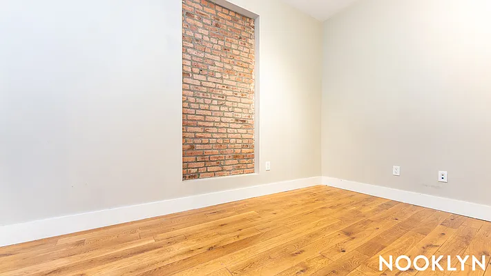 Rented by Nooklyn NYC LLC | media 12