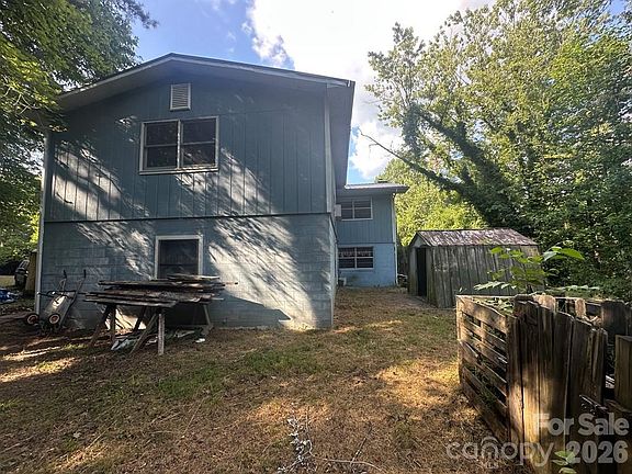 5th image of 232 Heavenly View Dr