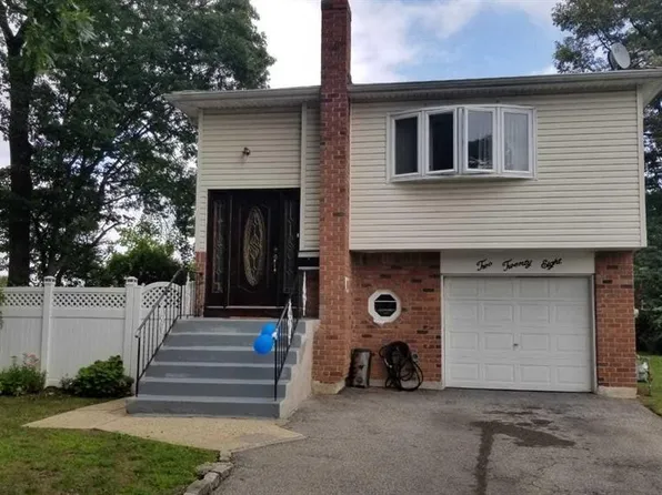 228 Manhattan Avenue, Roosevelt, NY 11575