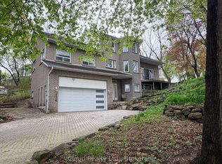 176 Wyndham St, Mississauga, ON L5M1N5