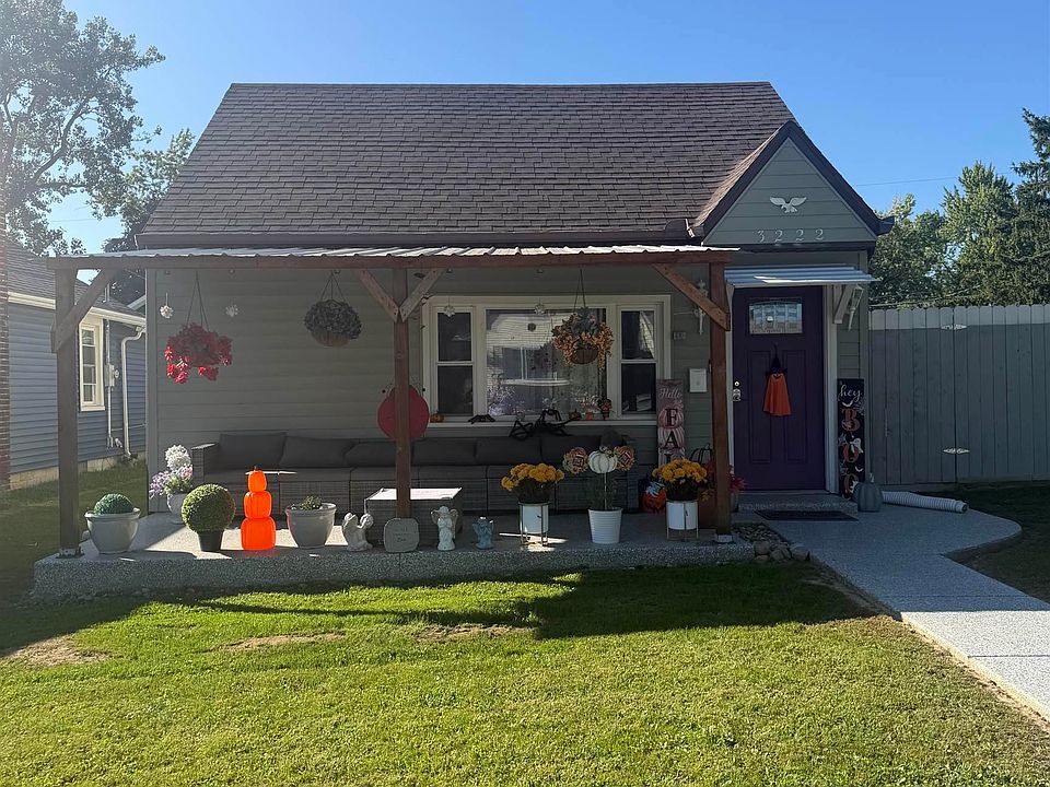 1st image of 3222 Harvester Ave