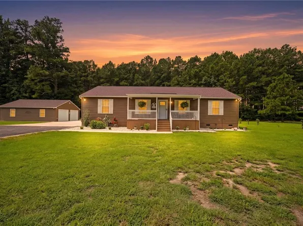 107 Spivey Rd, Hobbsville, NC 27946