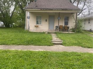 1653 N Gulick Ave, Decatur, IL 62526