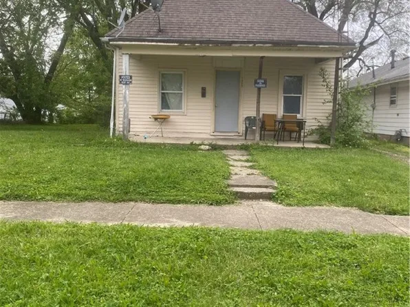 1653 N Gulick Ave, Decatur, IL 62526