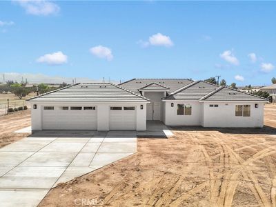 8698 Oakwood Ave, Hesperia, CA, 92345