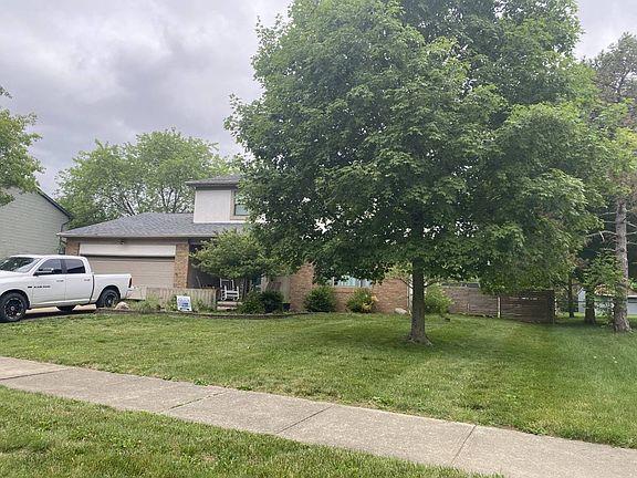 2nd image of 695 Vancouver Dr