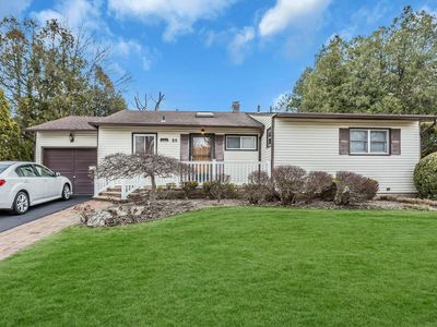 25 Mitchell Avenue, Plainview, NY, 11803