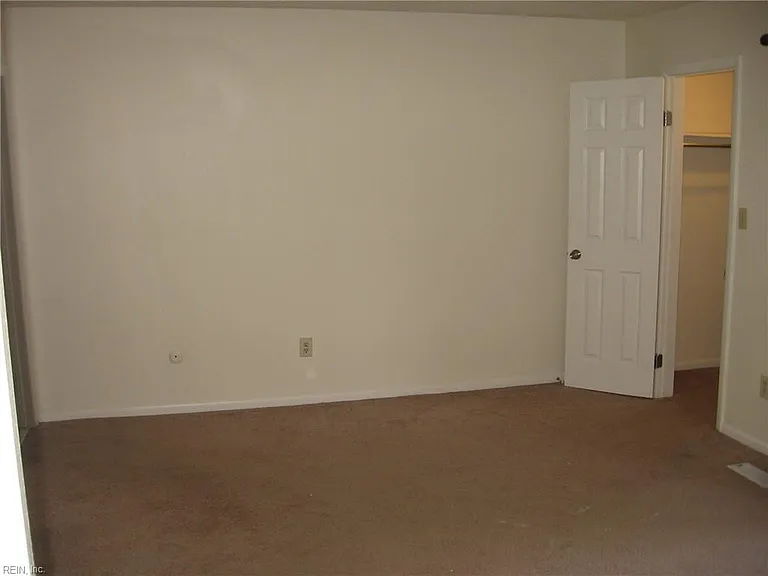 3820 Marlin Bay Ct — Photo 4
