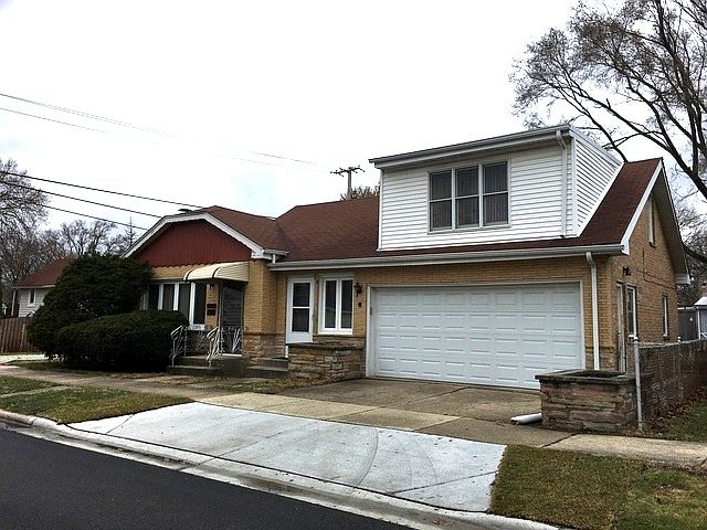1st image of 7810 White Ave #1