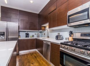 2408 W Flournoy St APT 2, Chicago, IL 60612