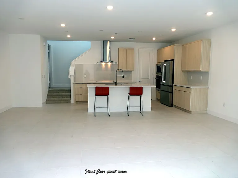 2670 Maverick Ln — Photo 6