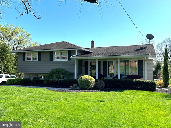 5130 N Sherman Extension St, Manchester, PA 17345