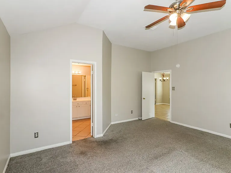 19938 Sycamore Valley Dr — Photo 10
