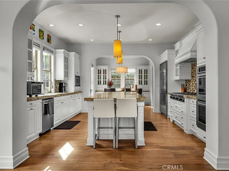 8001 Ocean Bluff Dr — Photo 12
