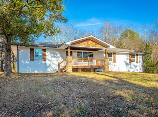 838 Campbell Rd, Tunnel Hill, GA 30755