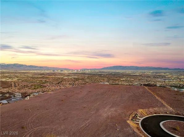 34 Soaring Rock Ct, Henderson, NV 89012