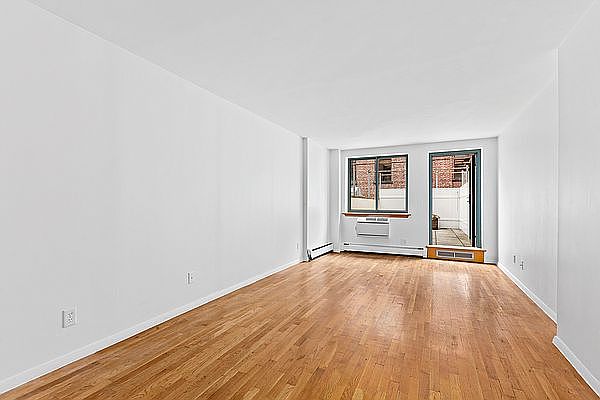1st image of 325 W 51st St APT 1B