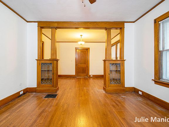 5th image of 1820 Palace Ave SW