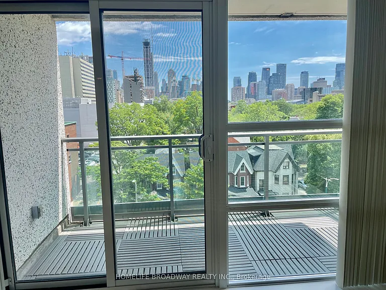 736 Spadina Ave #715 — Photo 6