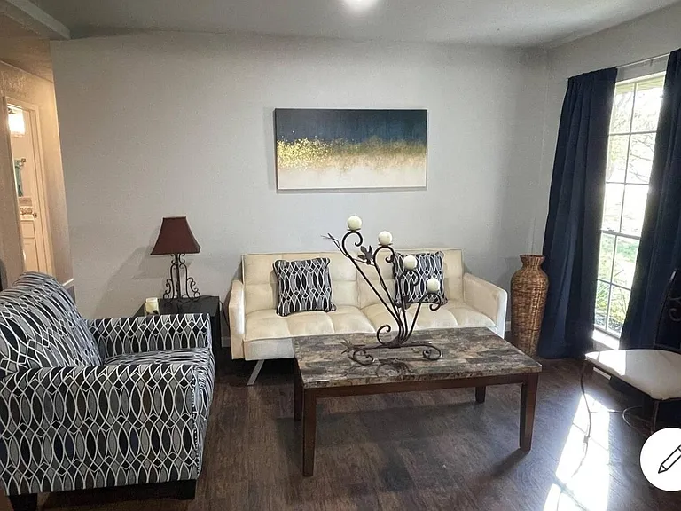 7602 Lakeview Dr — Photo 7