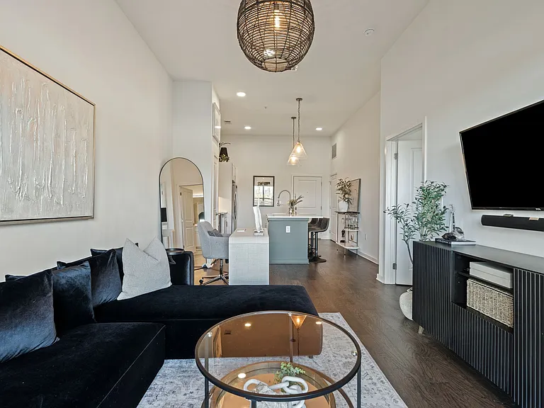 1677 54th Ave N #101 — Photo 9