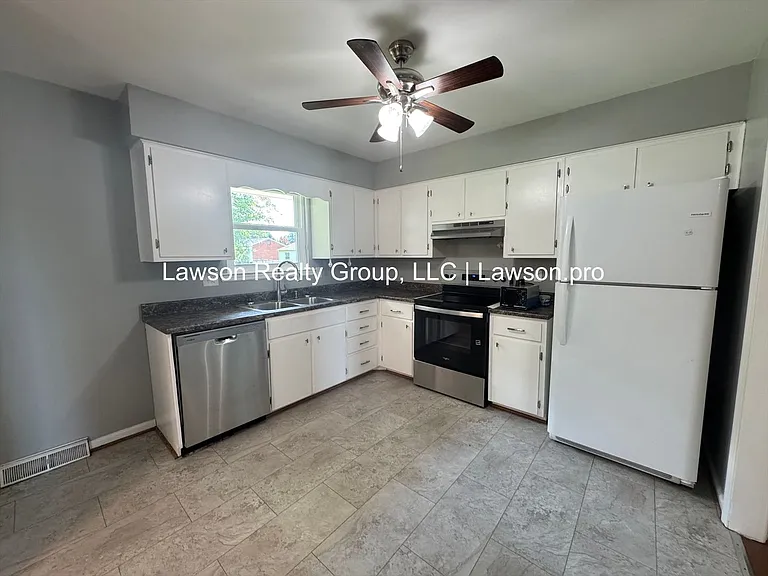 4711 Pennsylvania Ave NE — Photo 5