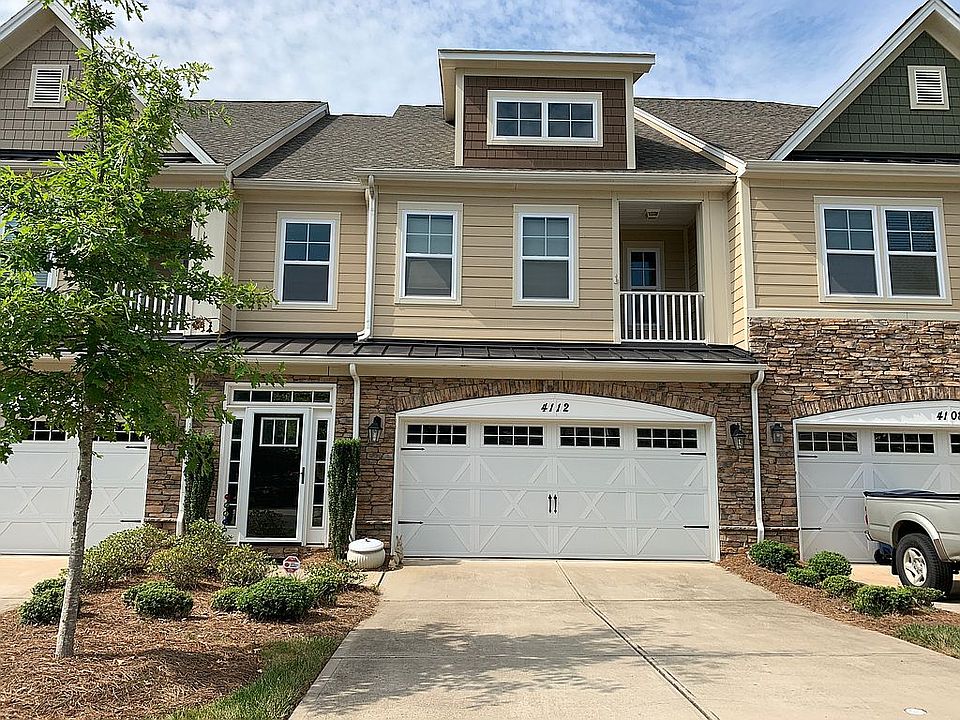 2 car garage!